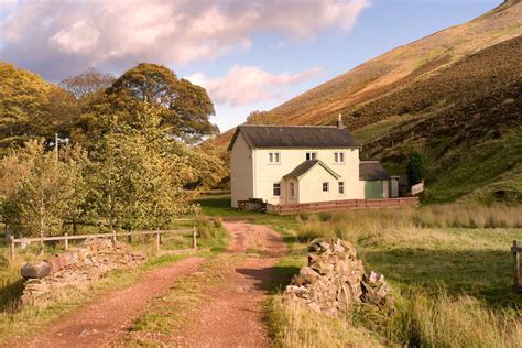 Ideal for those needing to get away from it all. . Farm cottages to rent long term scotland